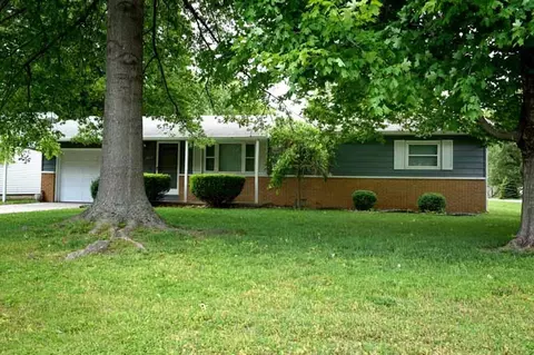 2909 E Walnut St, Springfield, MO 65802 photo 1