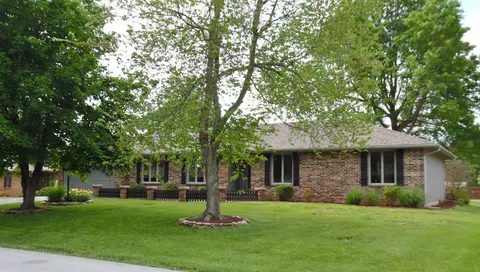 572 E Primrose Ln, Republic, MO 65738 photo 1
