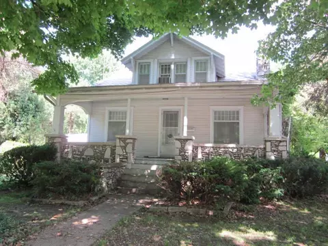 1560 S Campbell Ave, Springfield, MO 65807 photo 1