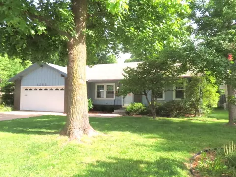 1285 E Sunset St, Springfield, MO 65804 photo 1