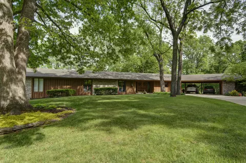 4372 E Valley Rd, Springfield, MO 65809 photo 1