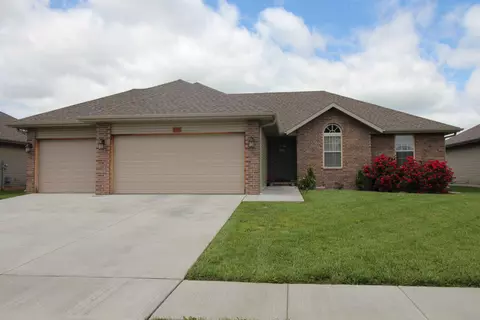 4417 W Loren St, Springfield, MO 65802 photo 1