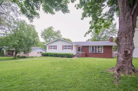 2250 E Barataria St, Springfield, MO 65804 photo 1