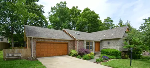 1435 S Oakmont Ave, Springfield, MO 65809 photo 1