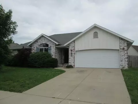 647 S Meteor Ave, Springfield, MO 65802 photo 1