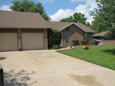 2723 W Westview St, Springfield, MO 65807 photo 1