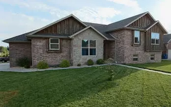 2696 E Clearview Dr, Republic, MO 65738 photo 1