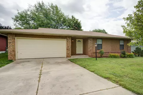 2234 S Kansas Ave, Springfield, MO 65807 photo 1