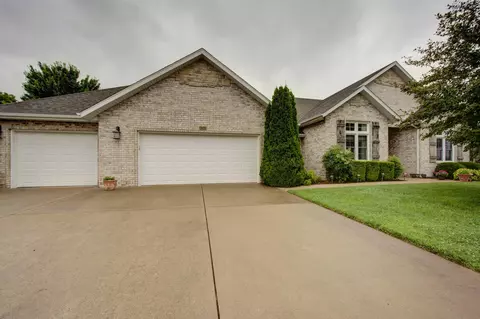 4205 Fair Haven Dr, Nixa, MO 65714 photo 1