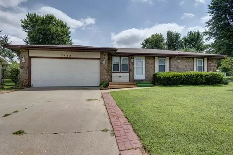 3442 S Clifton Ave, Springfield, MO 65807 photo 1