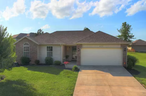 4737 W Skyler Dr, Springfield, MO 65802 photo 1