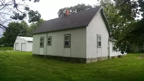 905 Julian St, Marshfield, MO 65706 photo 1