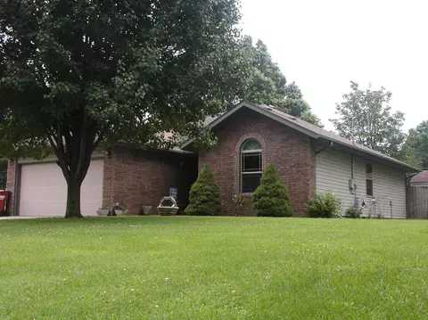 604 S Main St, Willard, MO 65781 photo 1