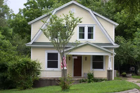 406 N 4th Ave, Ozark, MO 65721 photo 1