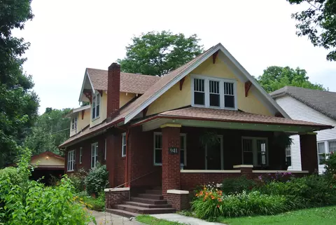 941 S Weller Ave, Springfield, MO 65802 photo 1