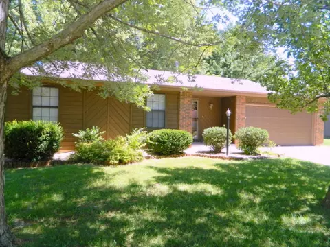 1629 W Tracy St, Springfield, MO 65807 photo 1