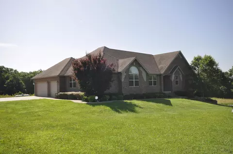 623 Elizabeth Rd, Walnut Shade, MO 65771 photo 1