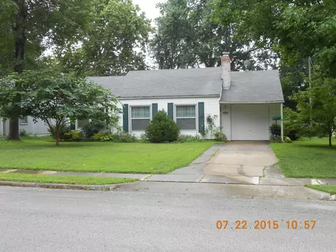 1444 E University St, Springfield, MO 65804 photo 1