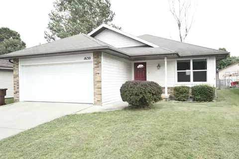 1630 N Lone Pine Ave, Springfield, MO 65803 photo 1