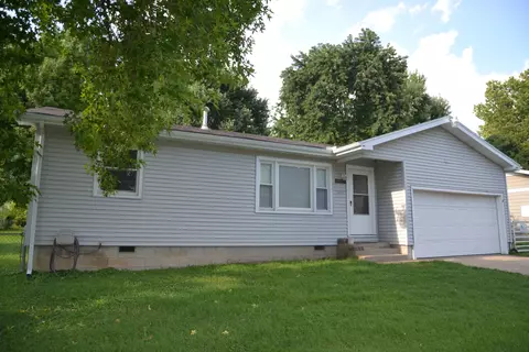 3927 W Groton St, Springfield, MO 65803 photo 1