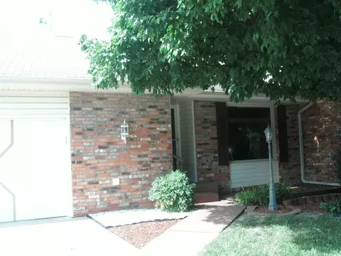 2137 E Wornall, Springfield, MO 65804 photo 1
