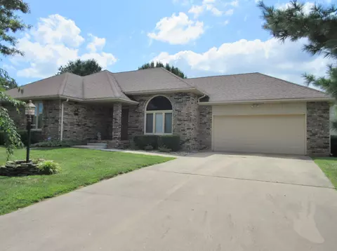 3751 N Delaware Ave, Springfield, MO 65803 photo 1