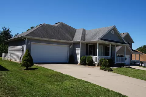 710 E St Charles St, Ozark, MO 65721 photo 1