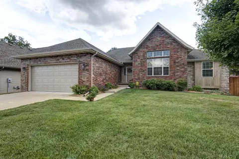 5088 E Cherry Pl, Springfield, MO 65809 photo 1