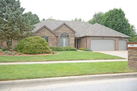 1930 E Lakewood Pl, Springfield, MO 65804 photo 1