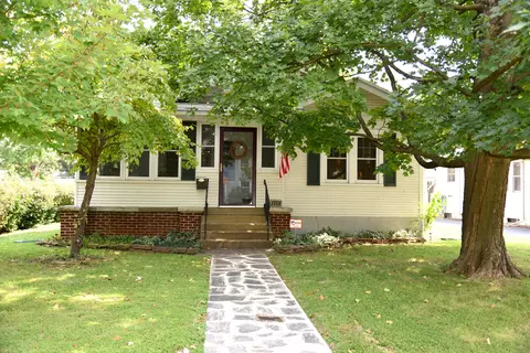 1158 S Roanoke, Springfield, MO 65807 photo 1