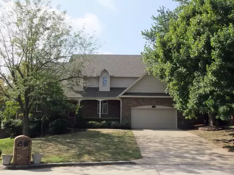 1954 E Canterbury St, Springfield, MO 65804 photo 1