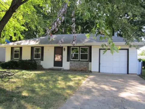 223 N Meadowview Ave, Springfield, MO 65802 photo 1