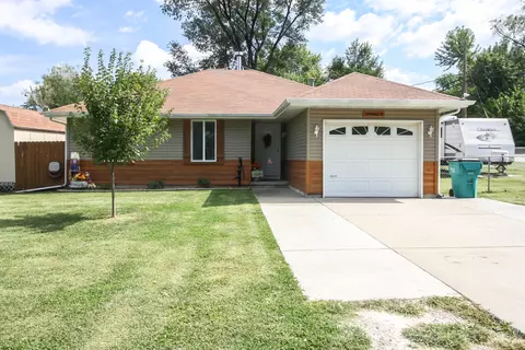 2204 N Elizabeth Ave, Springfield, MO 65803 photo 1