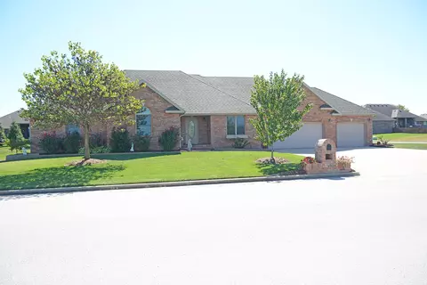4308 E Green Haven Dr, Nixa, MO 65714 photo 1