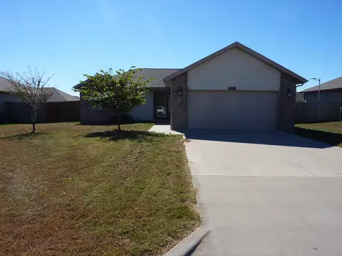 4356 W Nicholas St, Springfield, MO 65802 photo 1