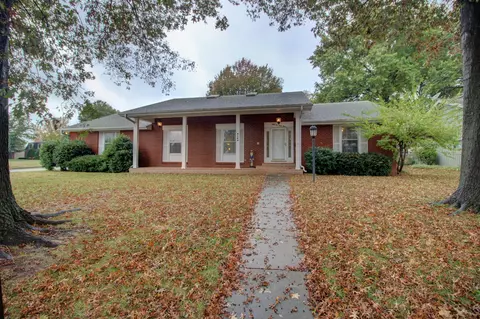 3143 S Marlan Ave, Springfield, MO 65804 photo 1