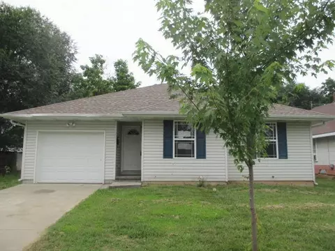 2017 N Park Ave, Springfield, MO 65803 photo 1