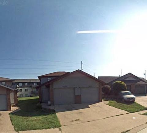 3425 E Sunset St, Springfield, MO 65804 photo 1