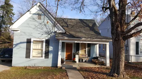 1515 W Nichols St, Springfield, MO 65802 photo 1
