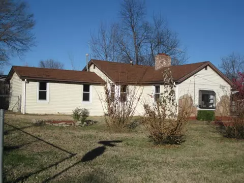 861 W Whiteside St, Springfield, MO 65807 photo 1
