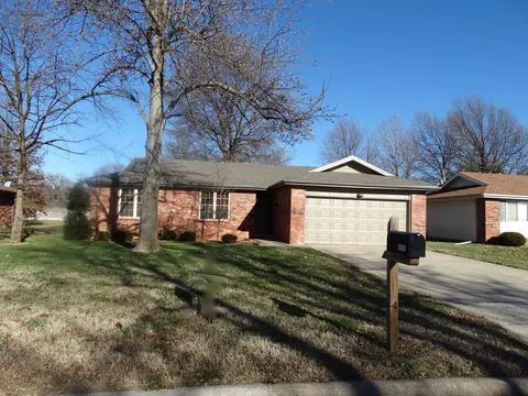 1157 W Mcgee St, Springfield, MO 65807 photo 1