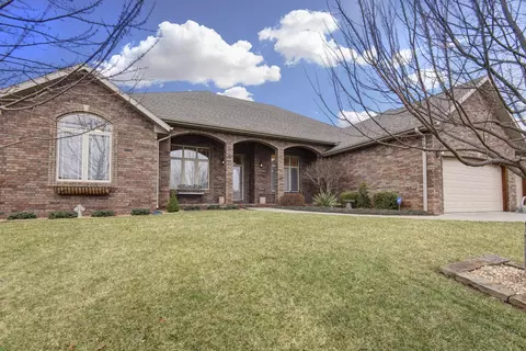 1433 N Marlowe Ave, Springfield, MO 65802 photo 1