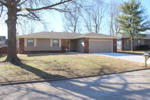 1722 W Swan St, Springfield, MO 65807 photo 1