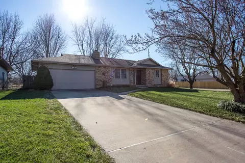3068 W Countryside Dr, Springfield, MO 65807 photo 1