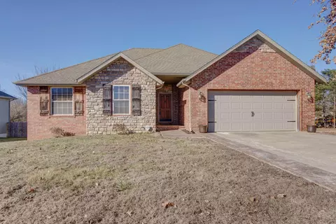 5511 S Cloverdale Ln, Battlefield, MO 65619 photo 1
