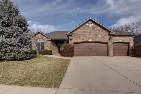 2141 E Richmond St, Springfield, MO 65804 photo 1