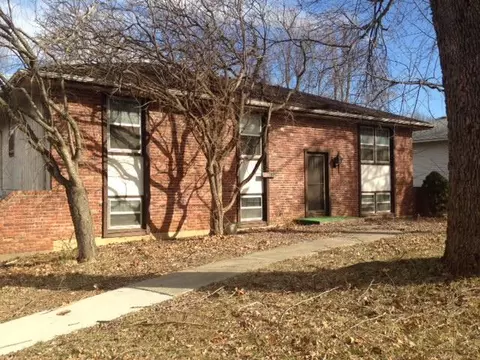 2569 W Roxbury St, Springfield, MO 65807 photo 1