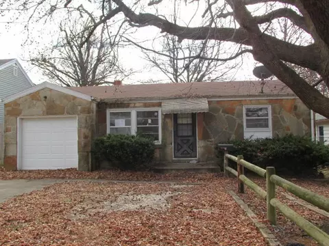 2550 W Walnut St, Springfield, MO 65806 photo 1