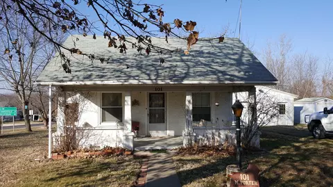 101 N Porter Ave, Conway, MO 65632 photo 1