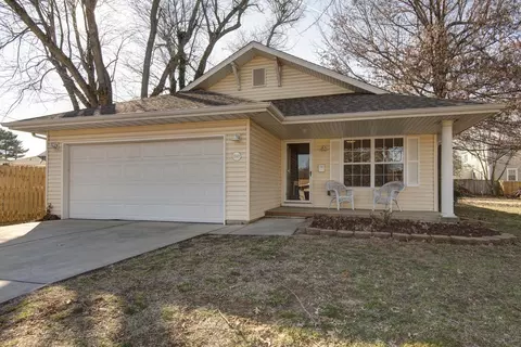2043 S Jefferson Ave, Springfield, MO 65807 photo 1